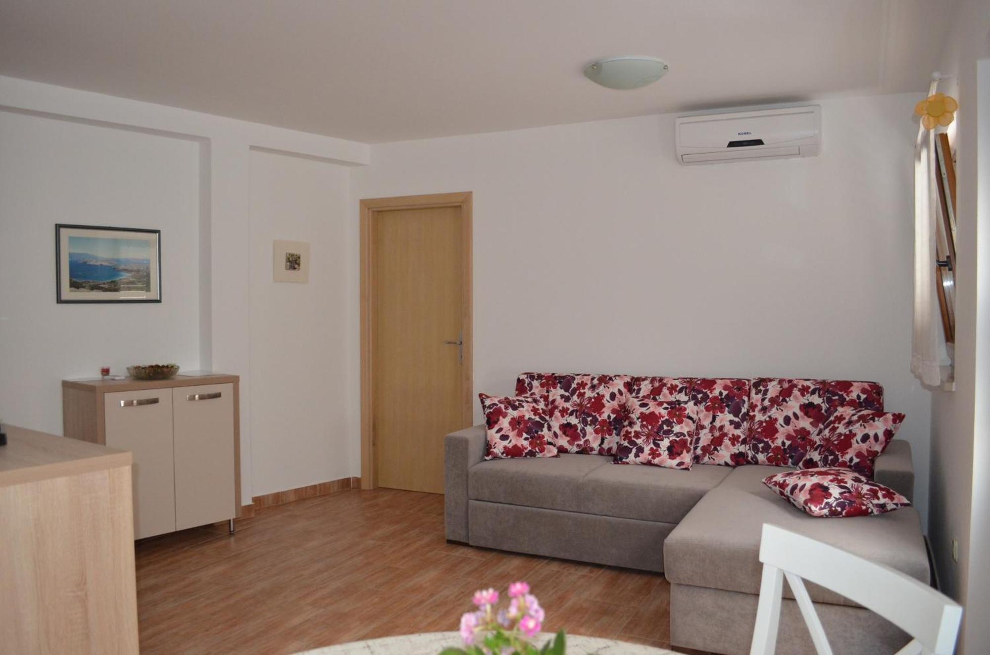 Apartments Lora Baska  Phòng bức ảnh