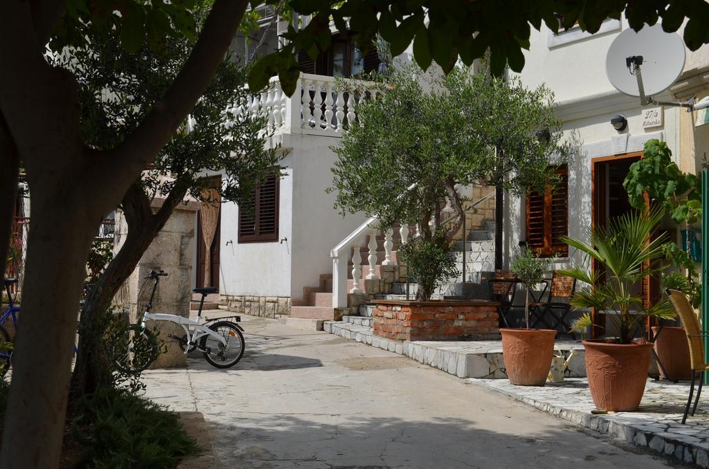 Apartments Lora Baska  Phòng bức ảnh